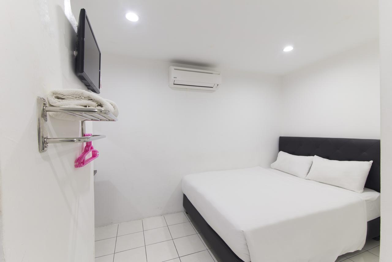 Charlies Boutique Hotel จอร์จทาวน์ ภายนอก รูปภาพ
